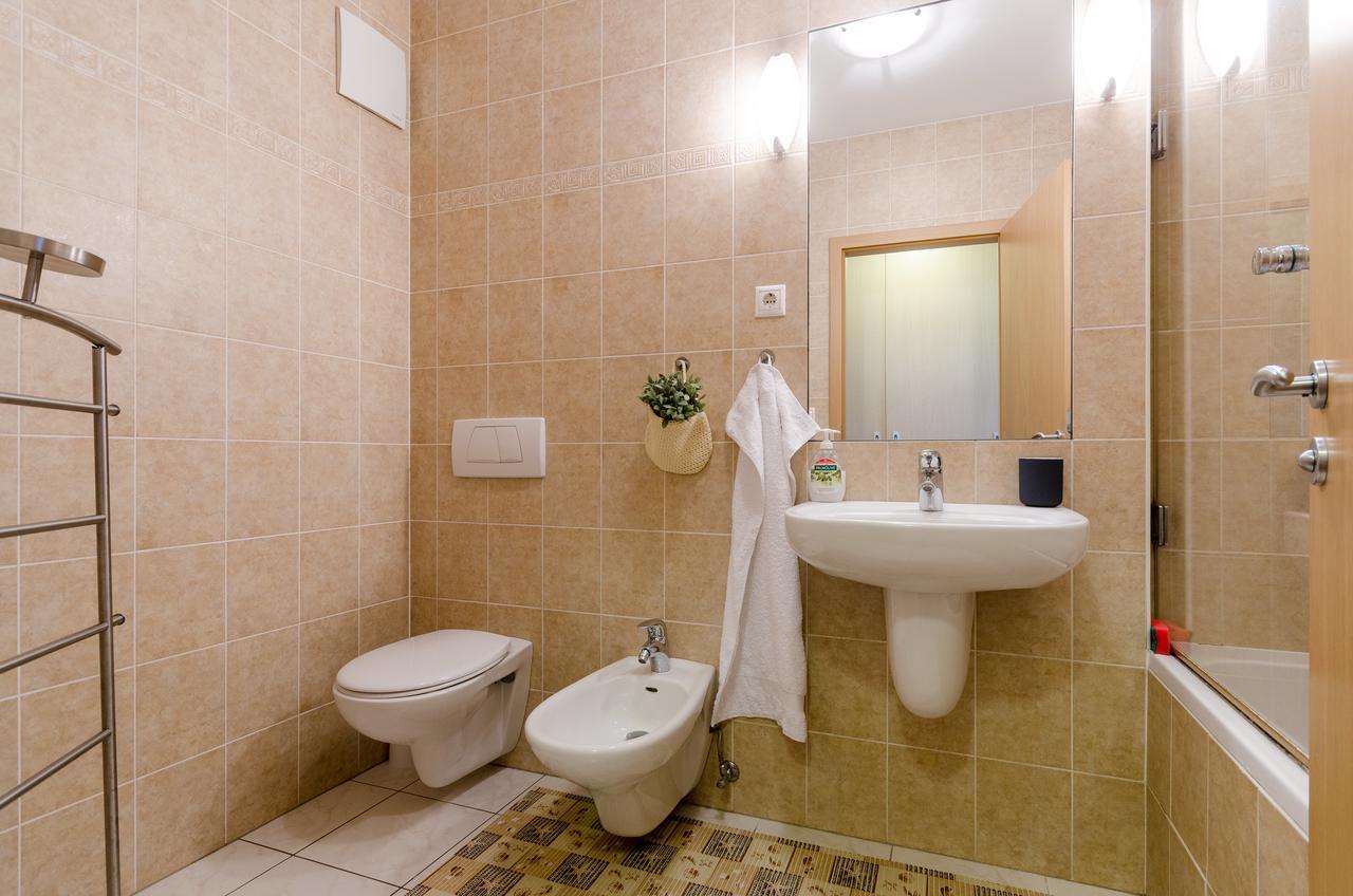 Sweet At The Danube With Wellness Apartament